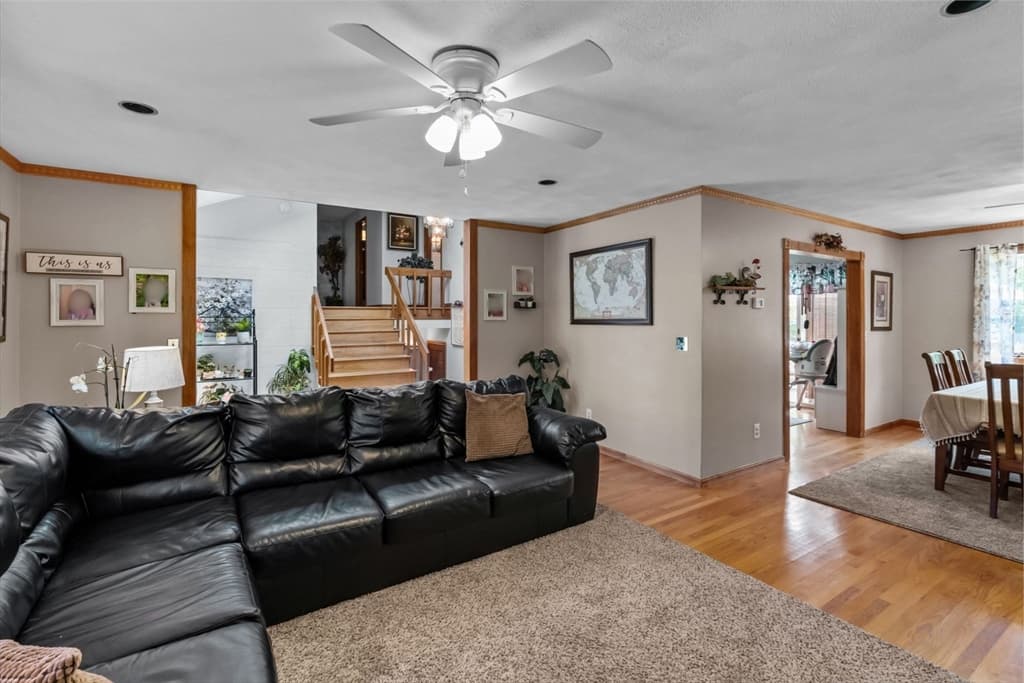 394 Lees River Ave, Somerset MA 02725 photo 18