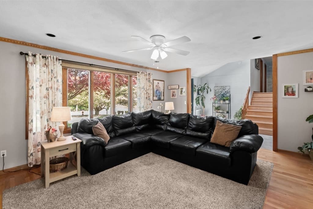 394 Lees River Ave, Somerset MA 02725 photo 15