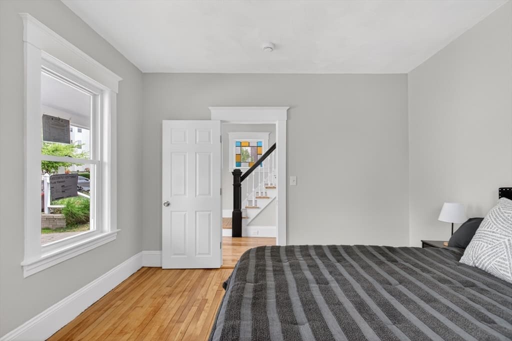 28 Greendale Ave, Worcester MA 01606 photo 5