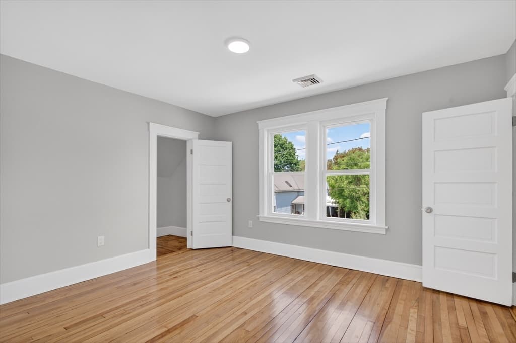 28 Greendale Ave, Worcester MA 01606 photo 20