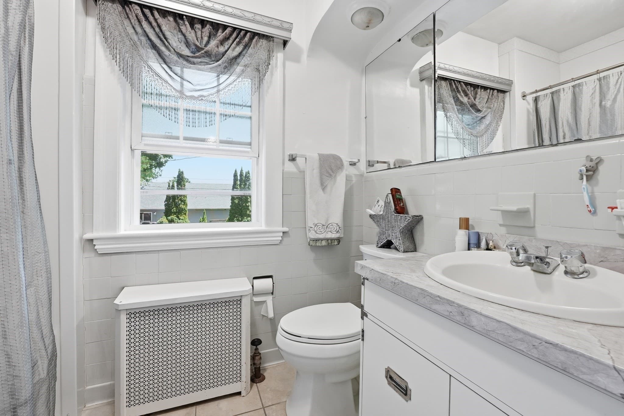 Single Family Residence at 32 Terrace Dr, Worcester MA 01609, Worcester, photo 20 of 42