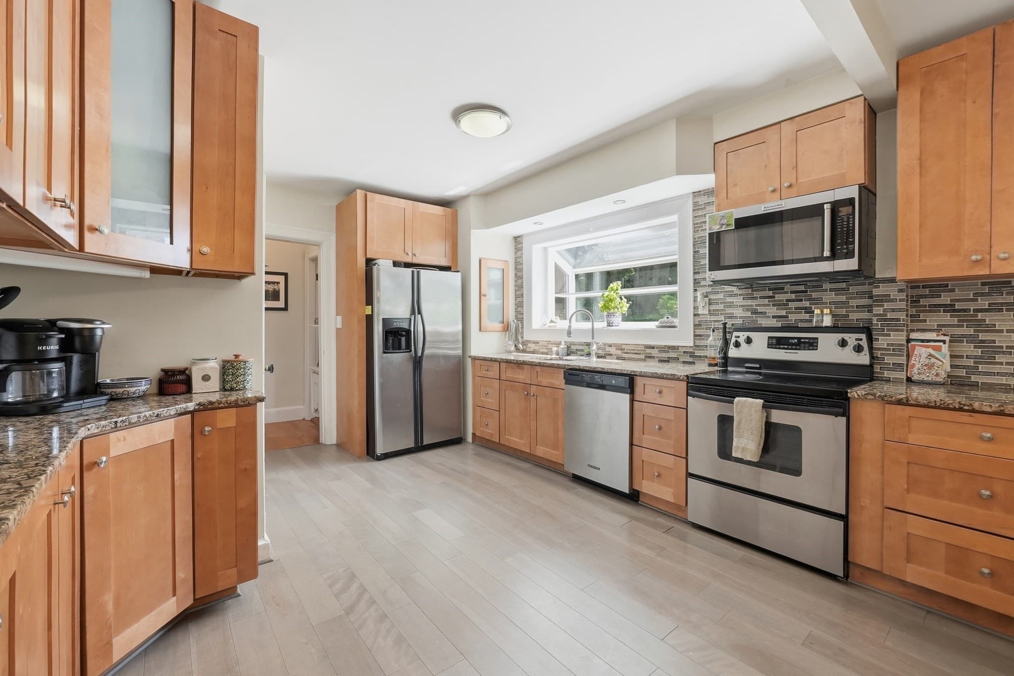 Single Family Residence at 32 Terrace Dr, Worcester MA 01609, Worcester, photo 9 of 42
