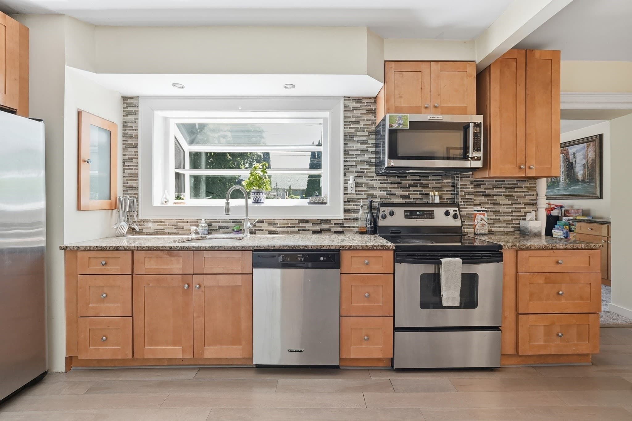 Single Family Residence at 32 Terrace Dr, Worcester MA 01609, Worcester, photo 10 of 42