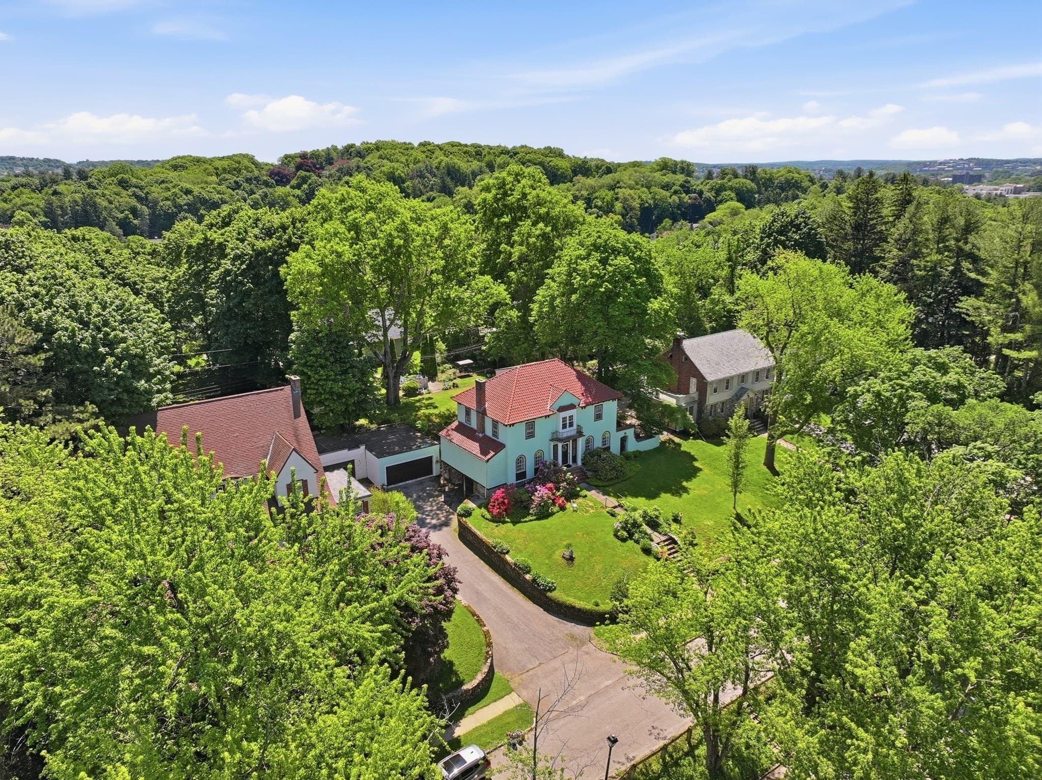 Single Family Residence at 32 Terrace Dr, Worcester MA 01609, Worcester, photo 35 of 42