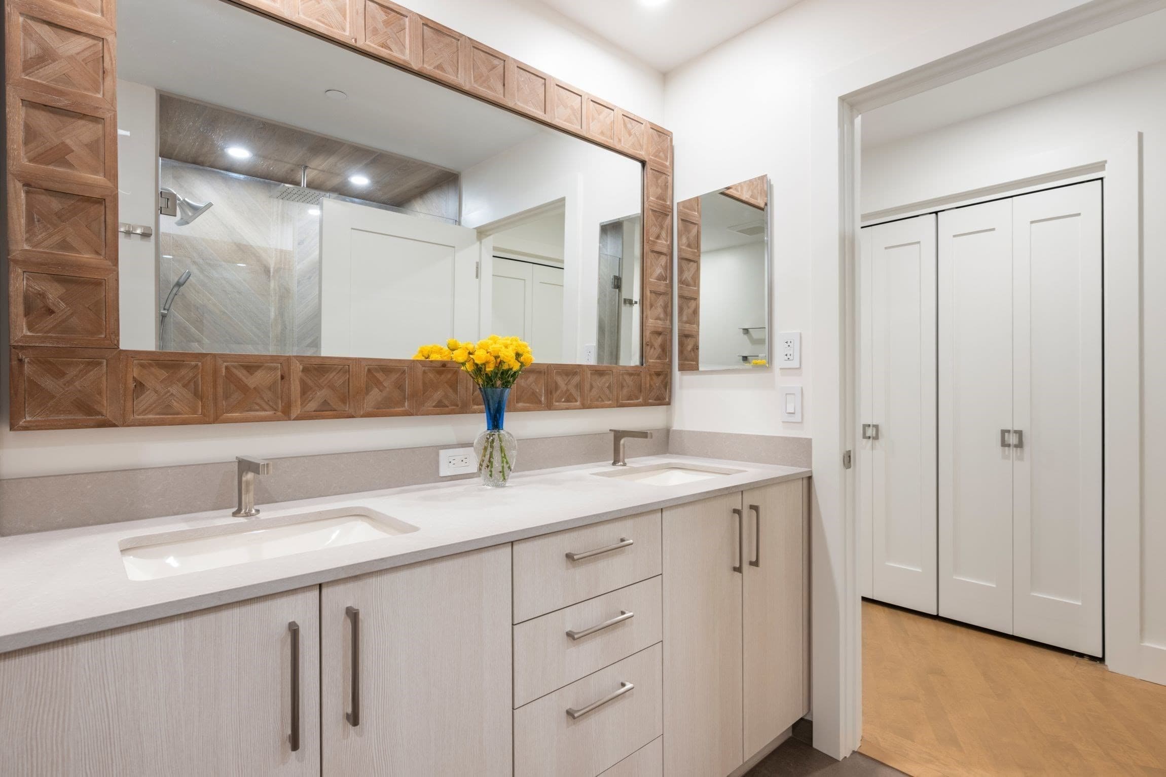Condominium at 1 Huntington Avenue # 204, Boston MA 02116, photo 14 of 25