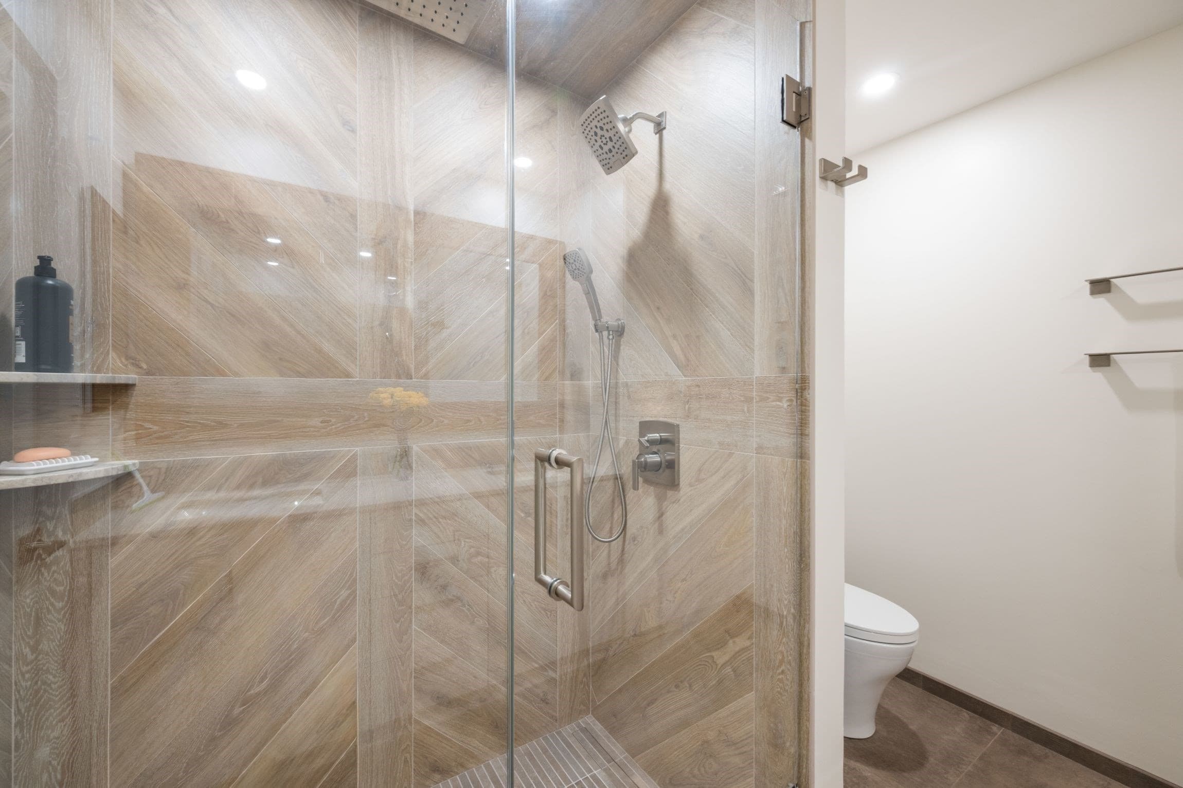 Condominium at 1 Huntington Avenue # 204, Boston MA 02116, photo 15 of 25