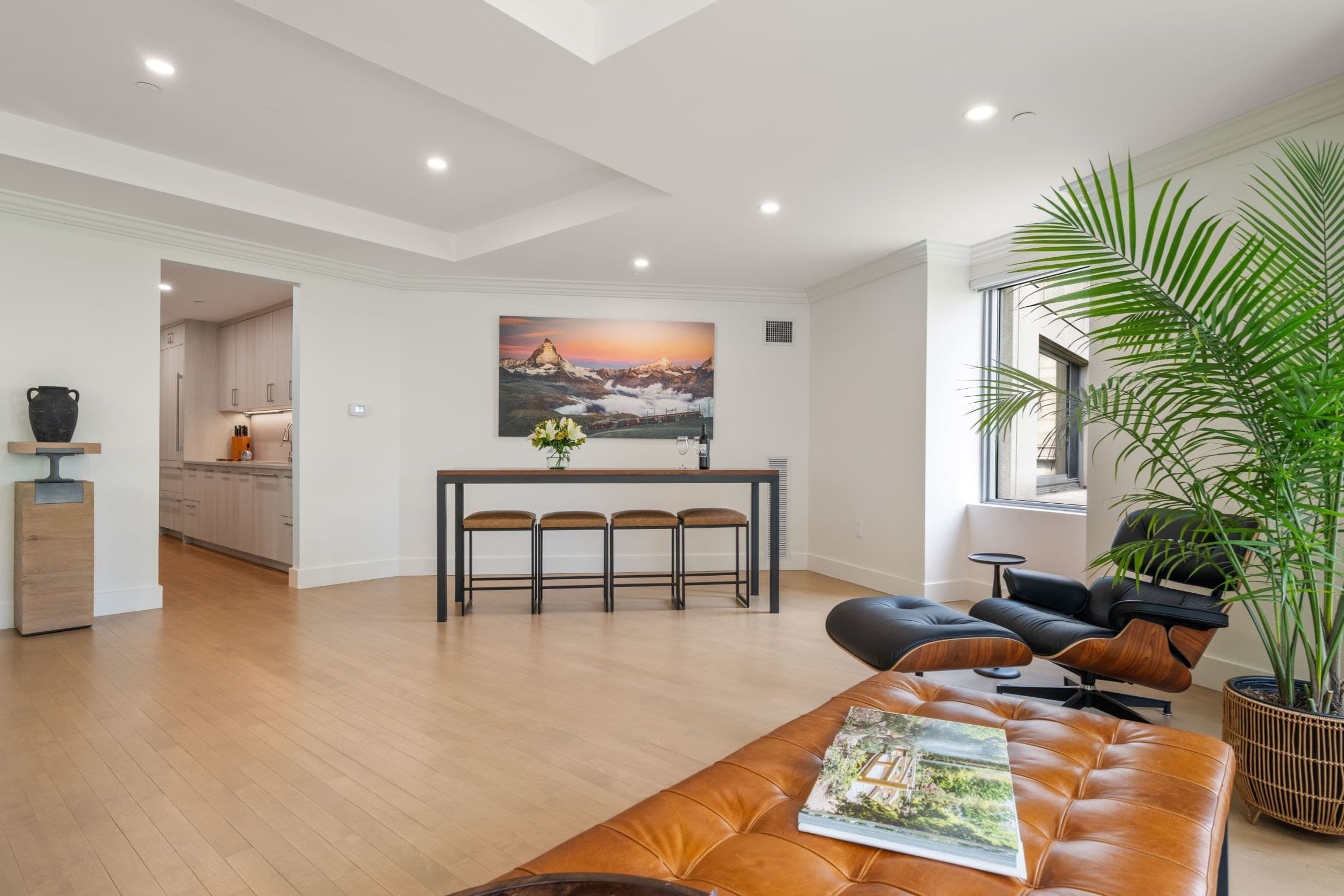 Condominium at 1 Huntington Avenue # 204, Boston MA 02116, photo 8 of 25