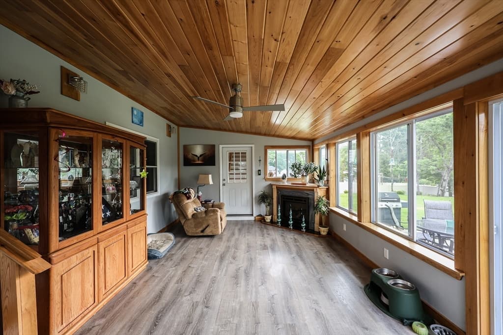 Single Family Residence at 167 South Shelburne Rd., Greenfield MA 01301, Greenfield, photo 23 of 42