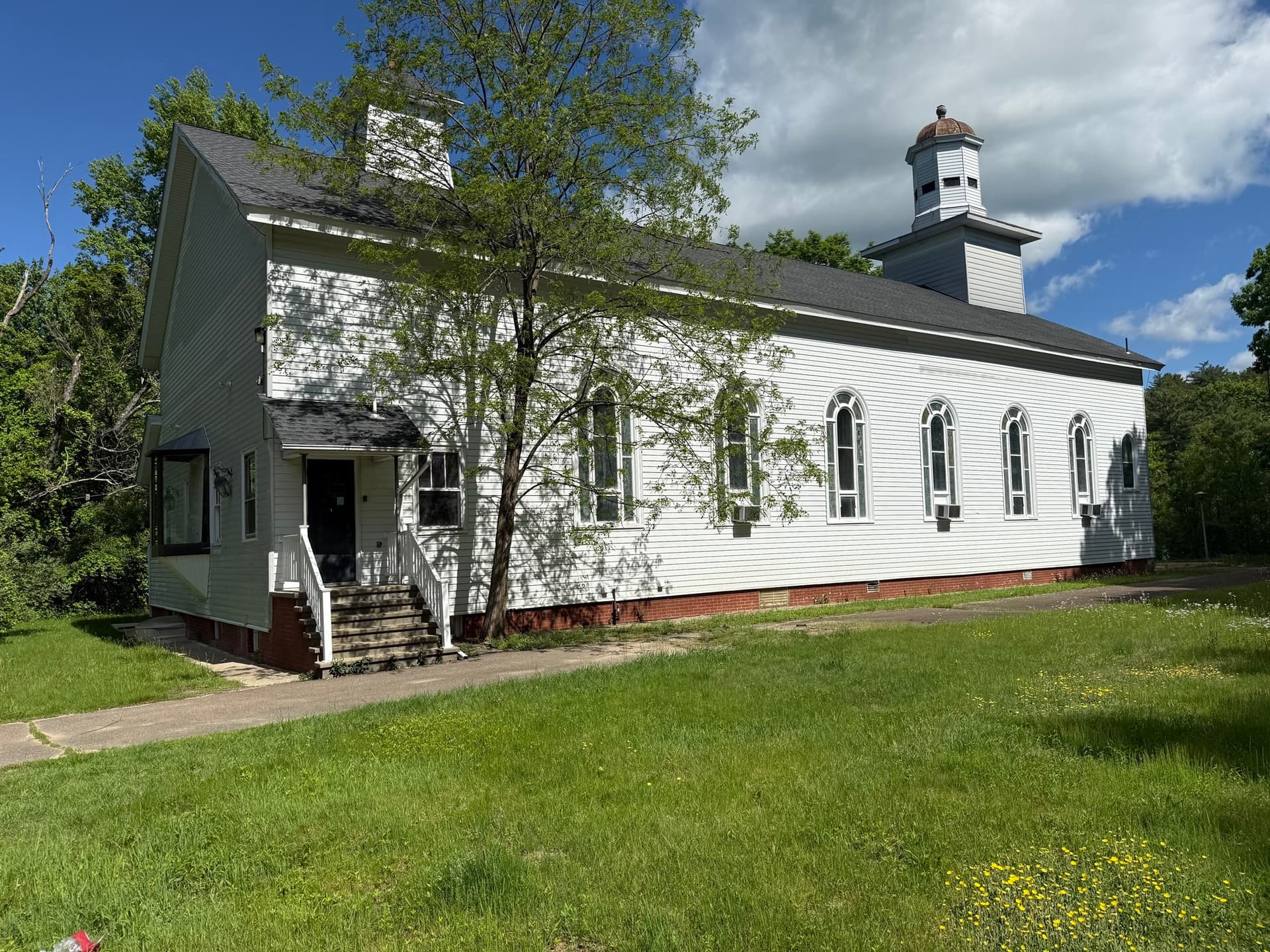 18 Depot St., Belchertown MA 01007