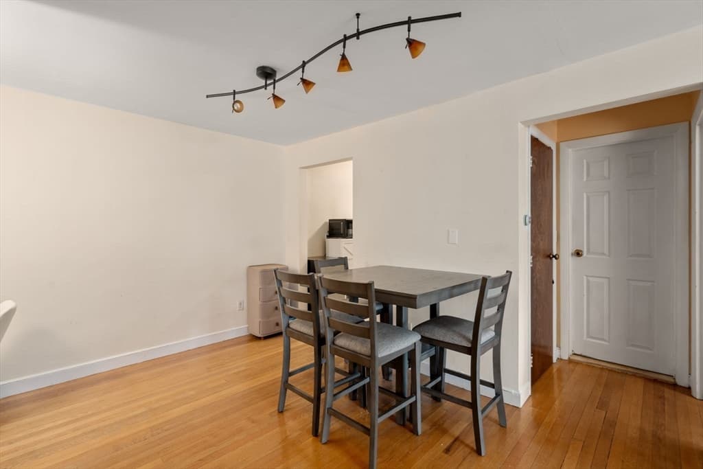 Condominium at 14 Commonwealth Court # 11, Boston MA 02135, photo 3 of 14