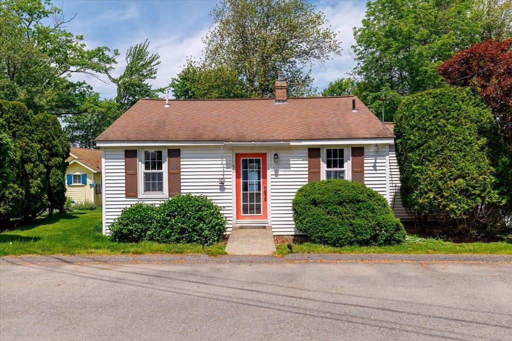 51 Lakeshore Dr, Sterling MA 01564 photo 10