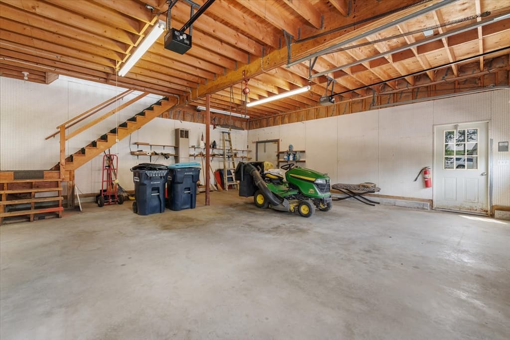 51 Lakeshore Dr, Sterling MA 01564 photo 37