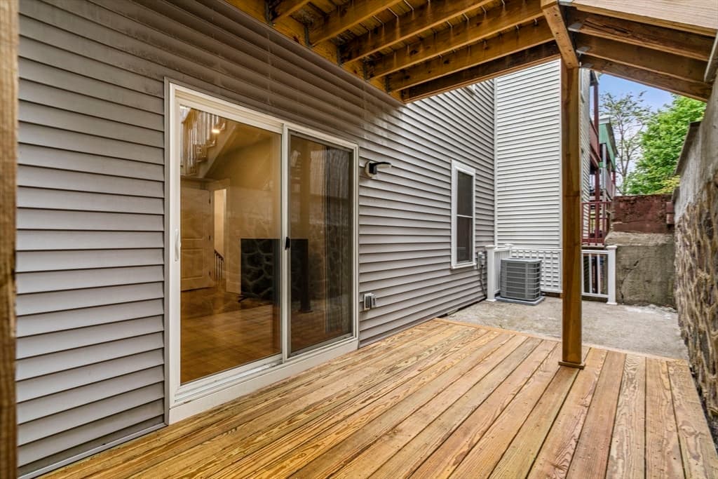 Condominium at 50 Cottage St # 1, Chelsea MA 02150, Chelsea, photo 16 of 40