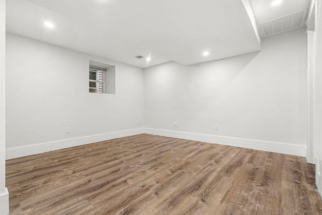 Condominium at 50 Cottage St # 1, Chelsea MA 02150, Chelsea, photo 30 of 40