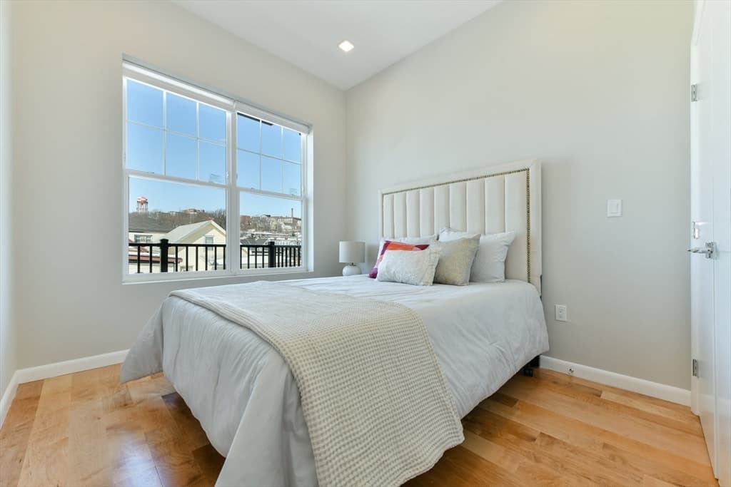 Condominium at 87 Parker St # 402, Chelsea MA 02150, Chelsea, photo 15 of 25