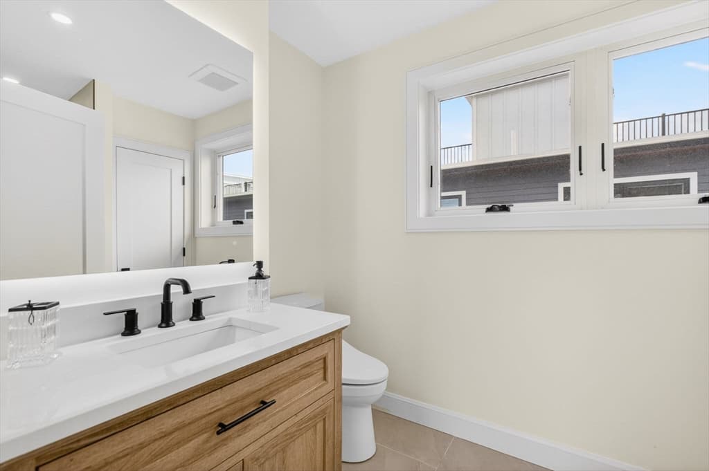 16 Northend Blvd # 7, Salisbury MA 01952 photo 11