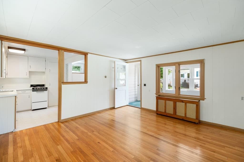 8 Atlantic Rd, Gloucester MA 01930 photo 23