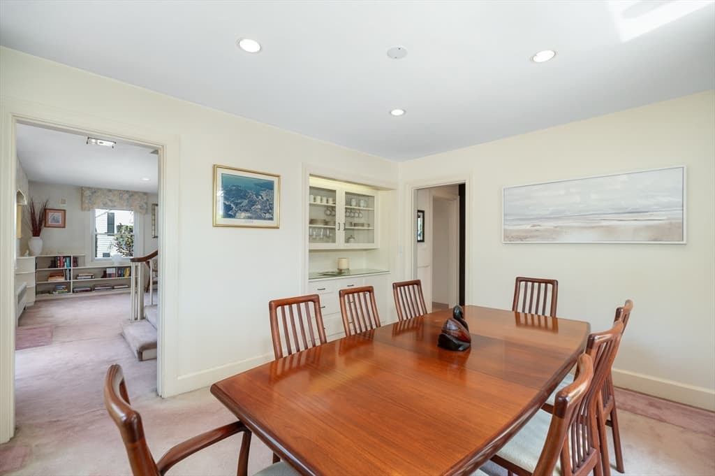 8 Atlantic Rd, Gloucester MA 01930 photo 12