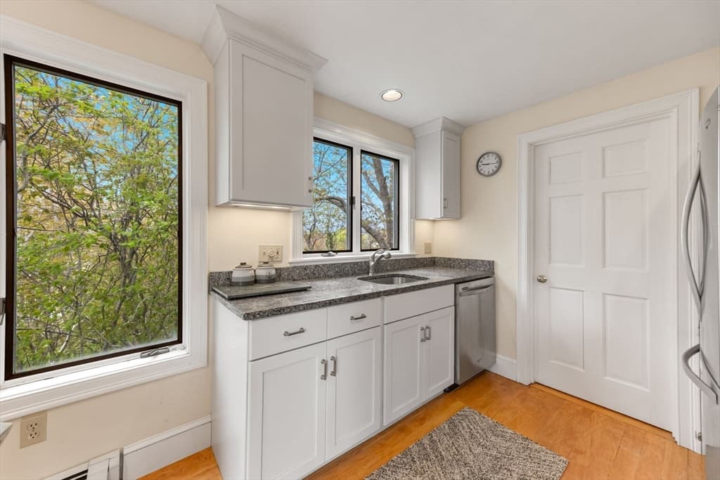 23 Captain Berties Way Unit M1, Provincetown MA 02657 photo 9