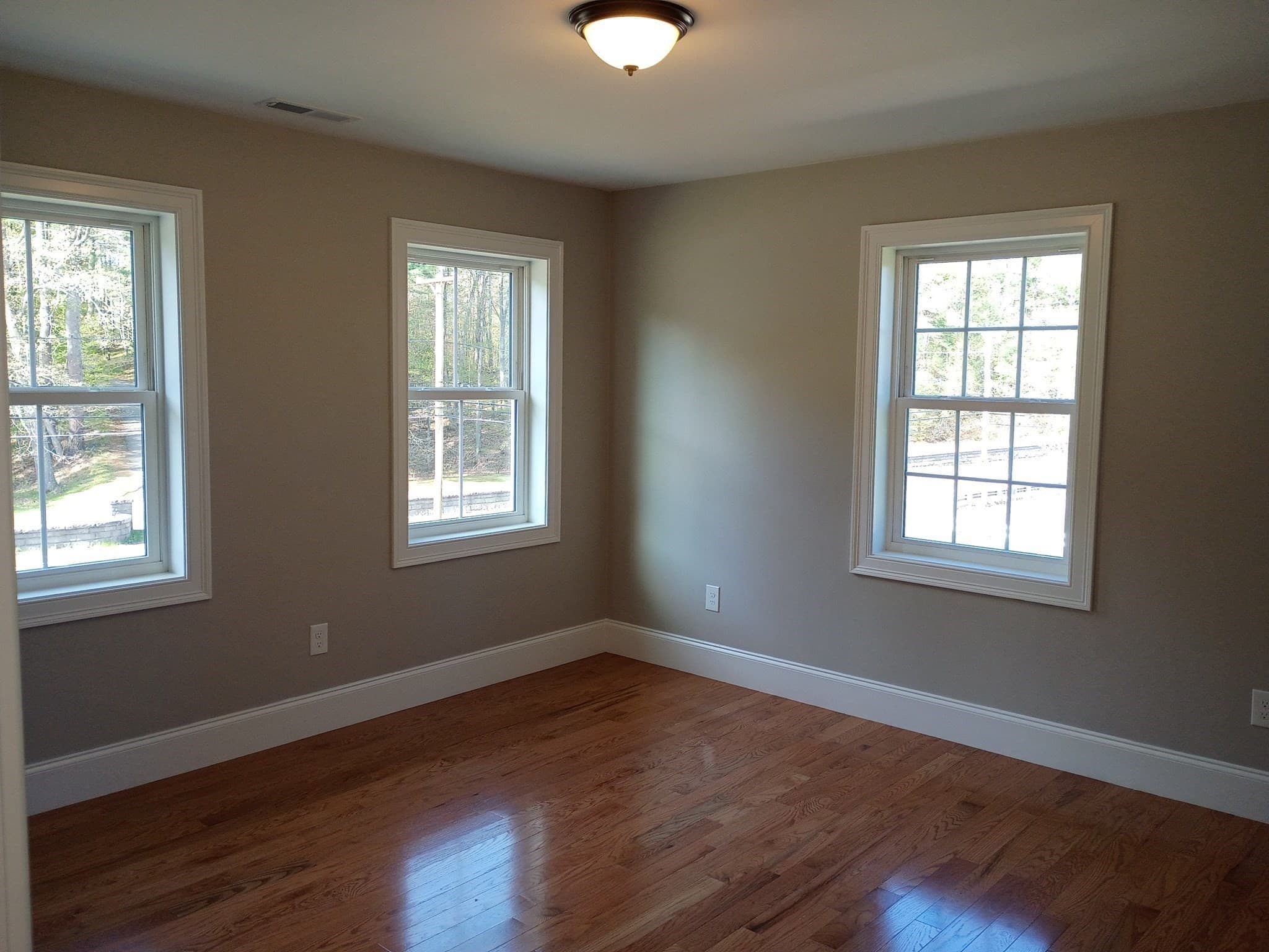 Single Family Residence at 41 Irish Lane, Rutland MA 01543, photo 7 of 27
