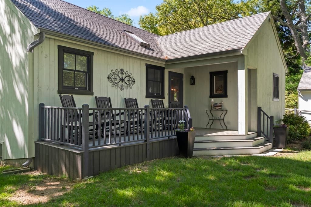 7 Ploughshare Lane, Oak Bluffs MA 02557 photo 6