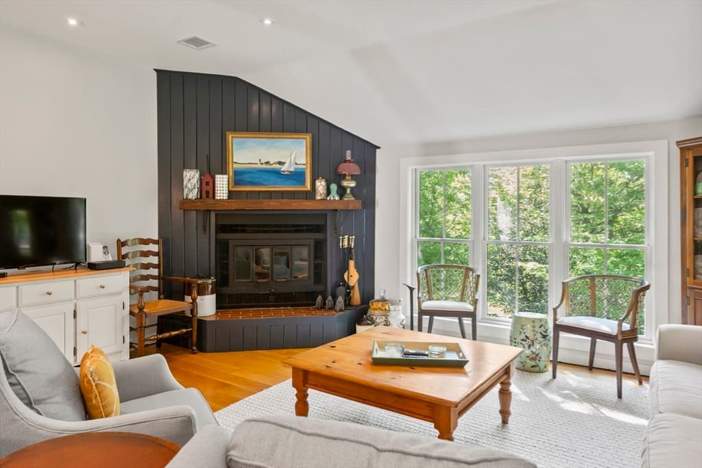7 Ploughshare Lane, Oak Bluffs MA 02557 photo 12