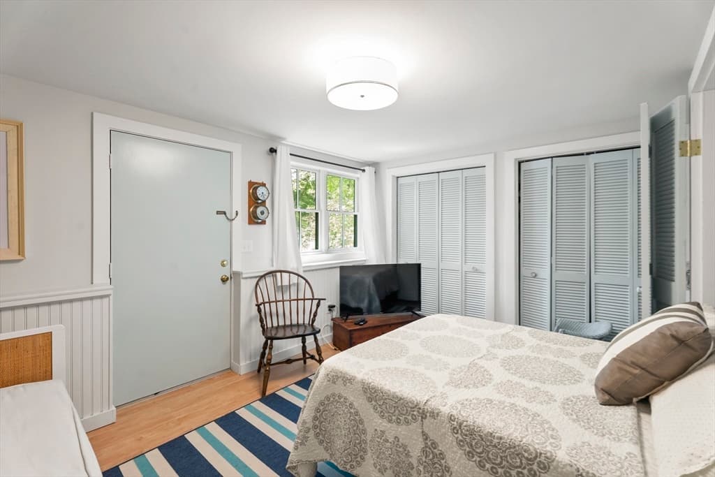 7 Ploughshare Lane, Oak Bluffs MA 02557 photo 25