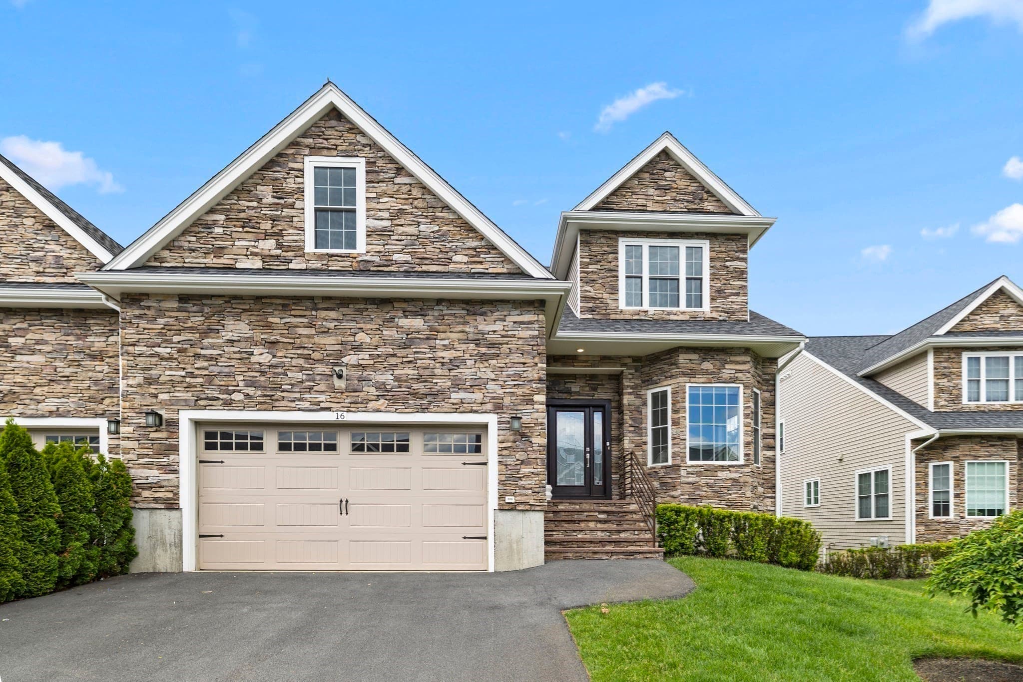 16 Cape Club Dr # 16, Sharon MA 02067