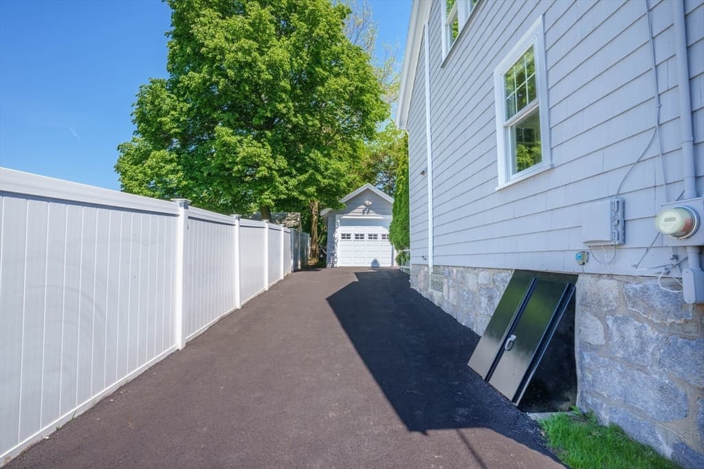 Single Family Residence at 198 Cedar Street, Dedham MA 02026, Dedham, photo 9 of 42