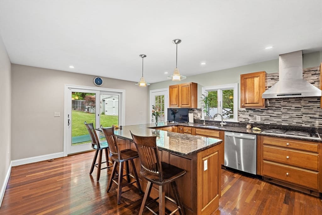 139 Willow Street, Acton MA 01720 photo 6
