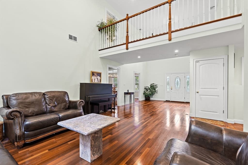 139 Willow Street, Acton MA 01720 photo 4