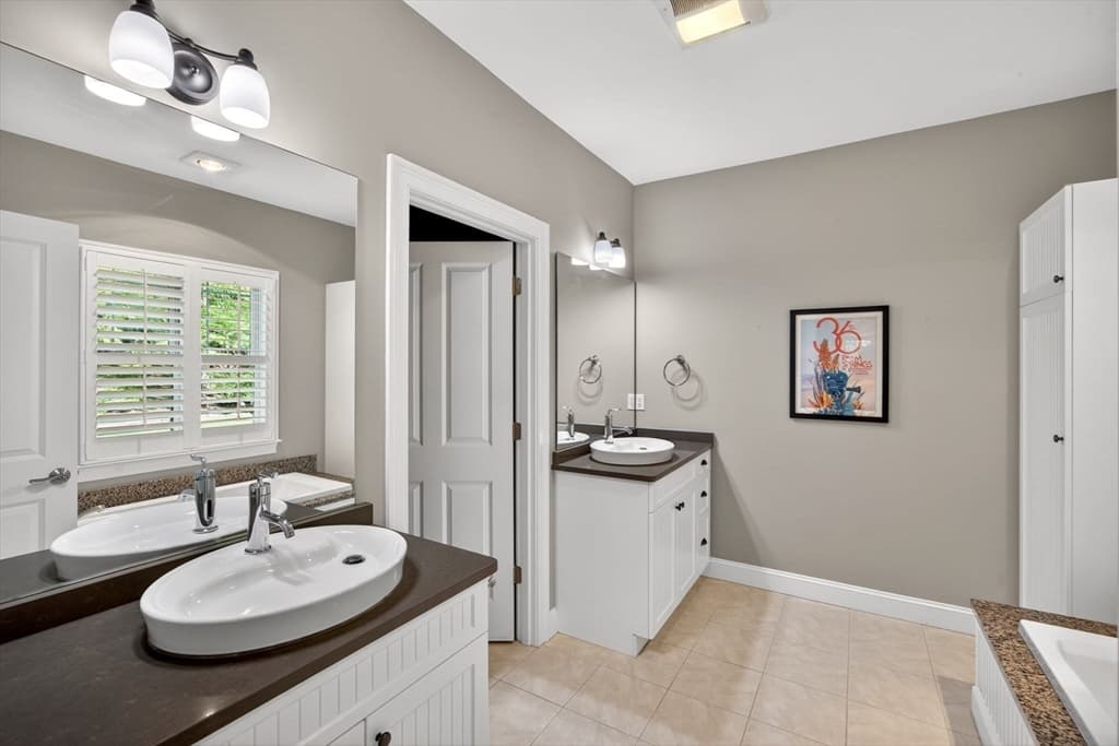 Condominium at 25 Seton Highlands # 25, Plymouth MA 02360, photo 17 of 36