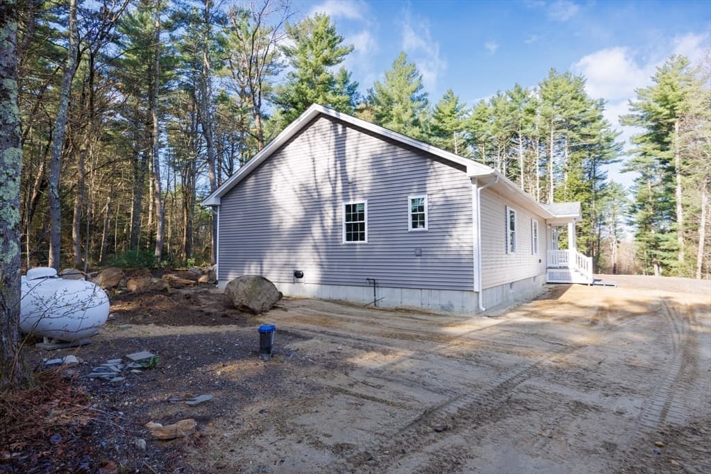 Single Family Residence at 199 Palmer Rd, Brimfield MA 01010, Brimfield, photo 33 of 40