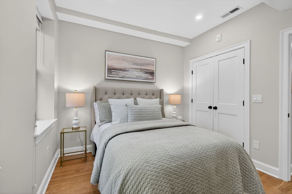 5 Garden Court St. # 3, Boston MA 02113 photo 11