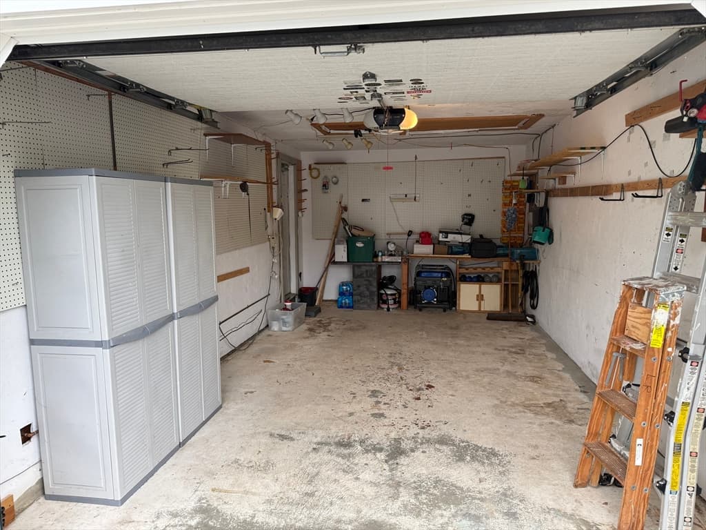 Condominium at 47 Old Colony Lane # 127, Marshfield MA 02050, Marshfield, photo 36 of 39