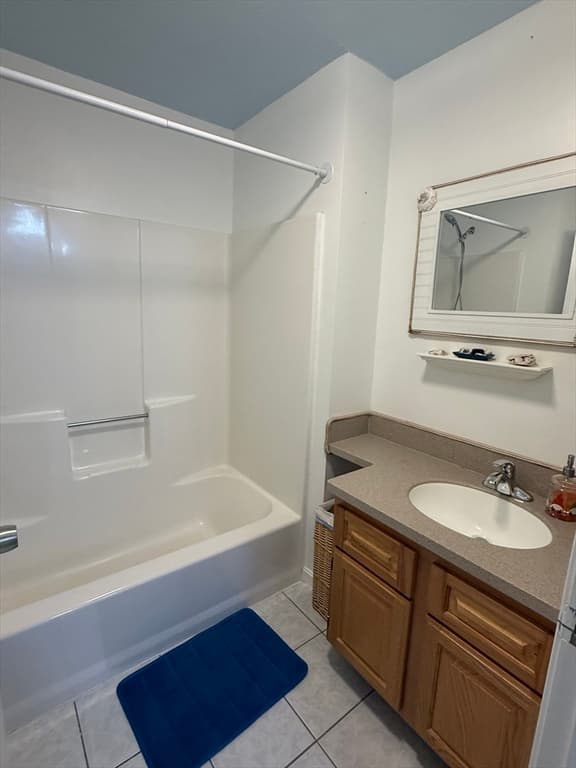 Condominium at 47 Old Colony Lane # 127, Marshfield MA 02050, Marshfield, photo 32 of 39