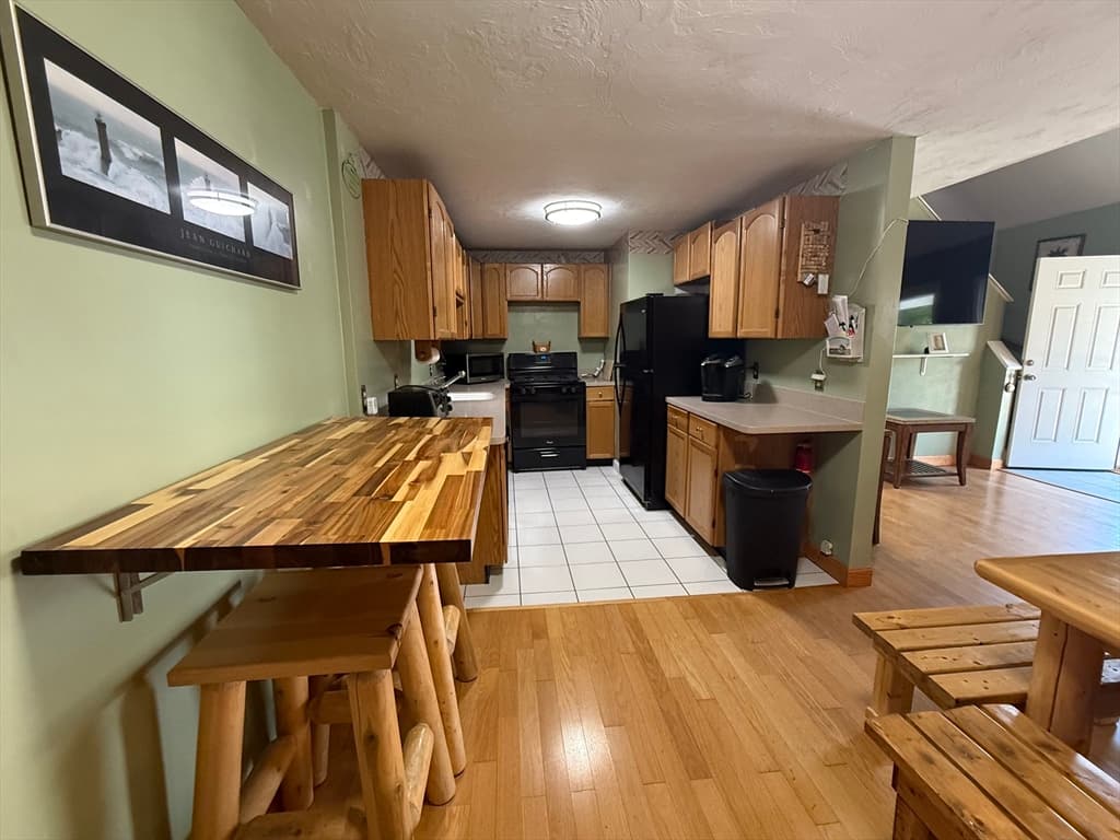 Condominium at 47 Old Colony Lane # 127, Marshfield MA 02050, Marshfield, photo 14 of 39
