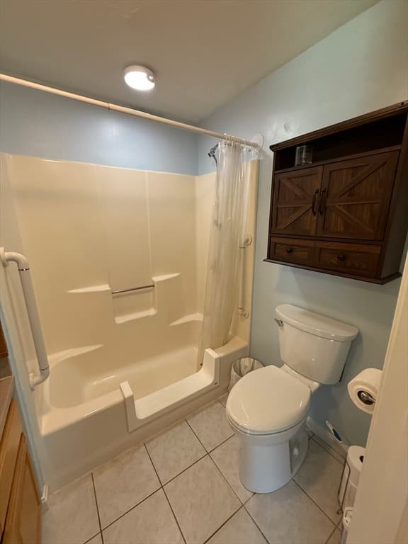 Condominium at 47 Old Colony Lane # 127, Marshfield MA 02050, Marshfield, photo 19 of 39