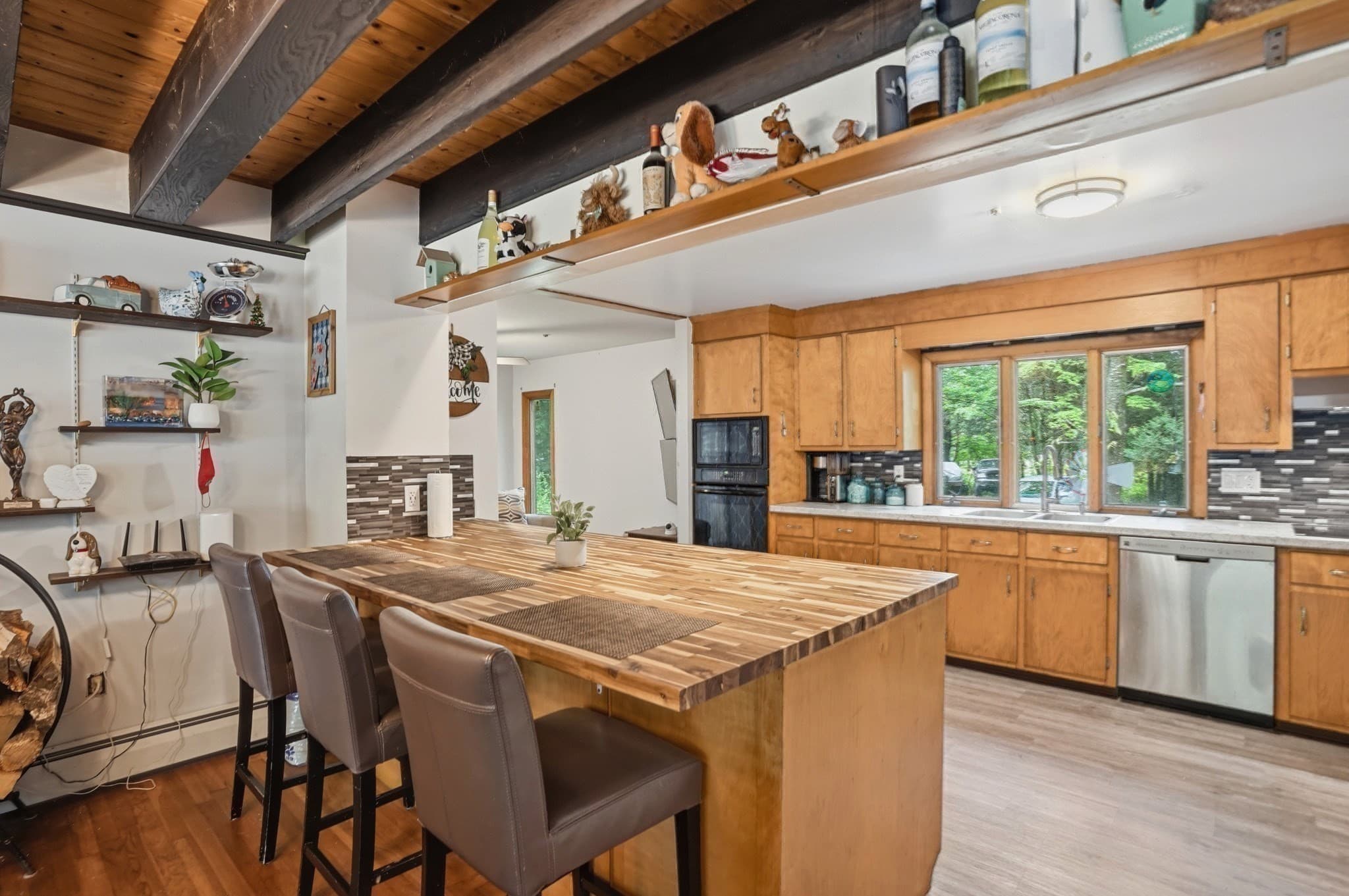 Single Family Residence at 151 Summer St, Rehoboth MA 02769, photo 14 of 42