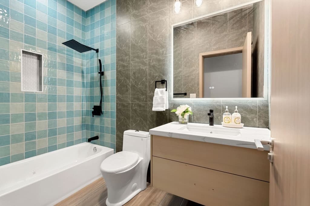 Condominium at 14 Schuyler # 2, Boston MA 02121, Boston, photo 16 of 20