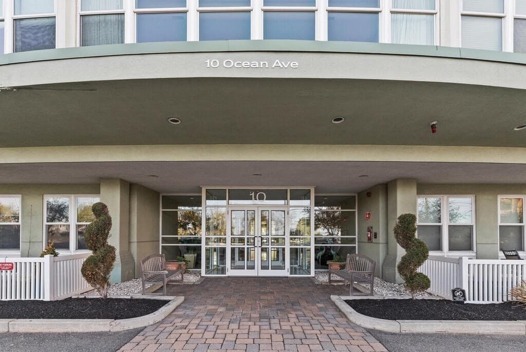 10 Ocean Ave # 204, Revere MA 02151 photo 10