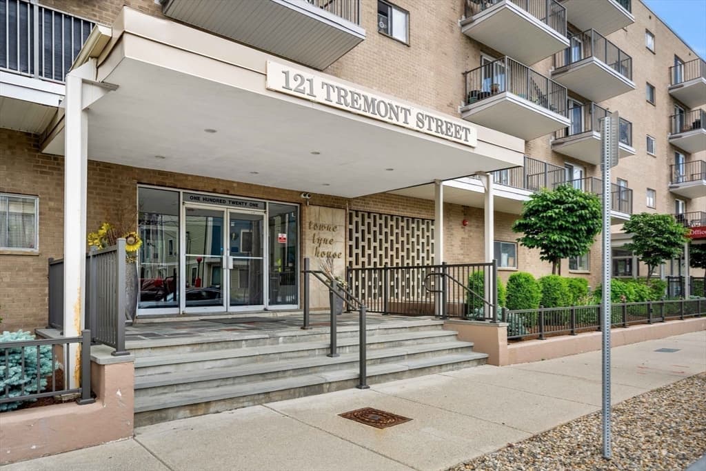 Condominium at 121 Tremont St # 316, Boston MA 02135, photo 20 of 20