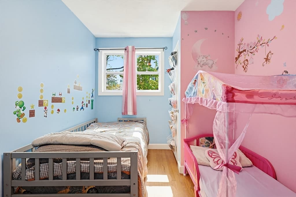 Single Family Residence at 27 Banfield Ave, Boston MA 02126, photo 6 of 17