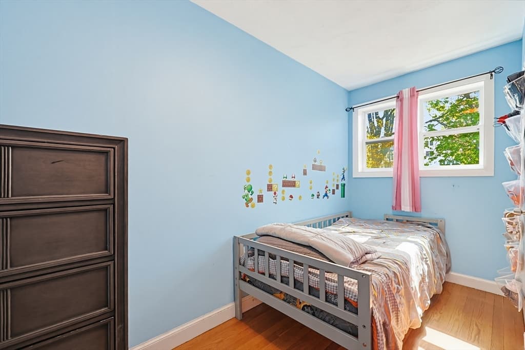 Single Family Residence at 27 Banfield Ave, Boston MA 02126, photo 7 of 17