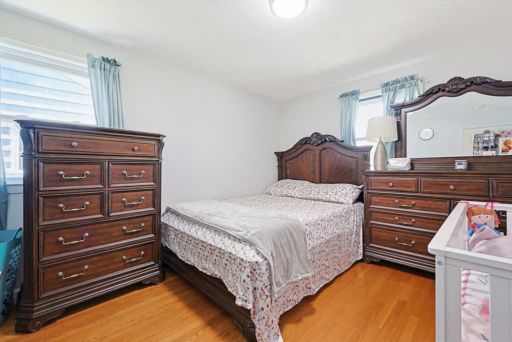 Single Family Residence at 27 Banfield Ave, Boston MA 02126, photo 8 of 17