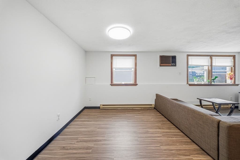 Condominium at 33A Jackson St. # 103, Lynn MA 01902, photo 5 of 14