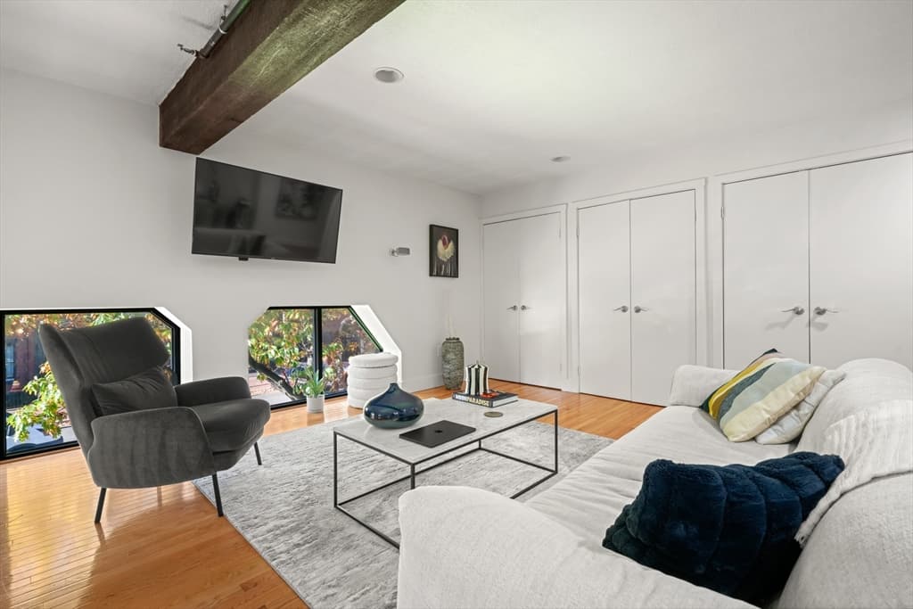 Condominium at 9 Appleton St # M2, Boston MA 02116, photo 5 of 10