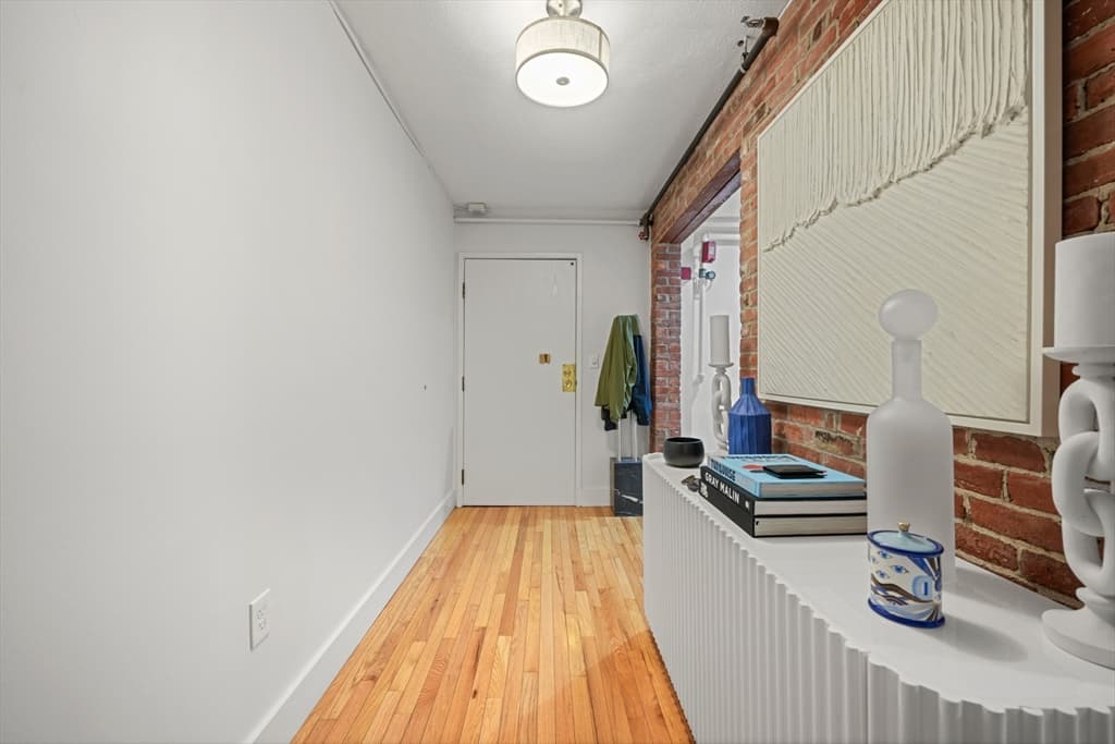 Condominium at 9 Appleton St # M2, Boston MA 02116, photo 9 of 10