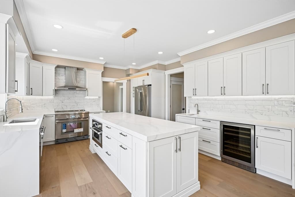 Single Family Residence at 18 Magnolia Road, Natick MA 01760, Natick, photo 8 of 42