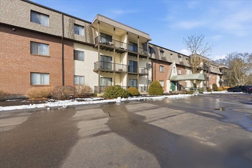 232 Canton St # 308, Randolph MA 02368 photo 35
